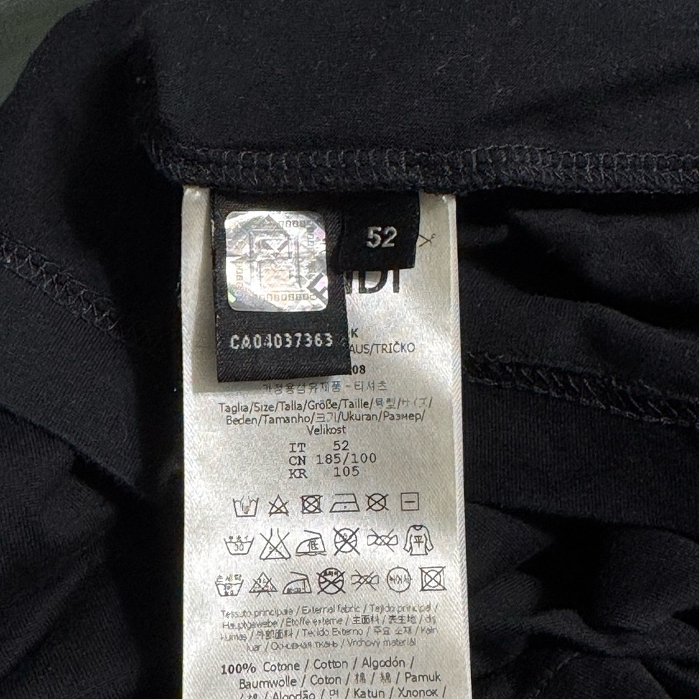 Fendi T- short. - Picture 6 of 7